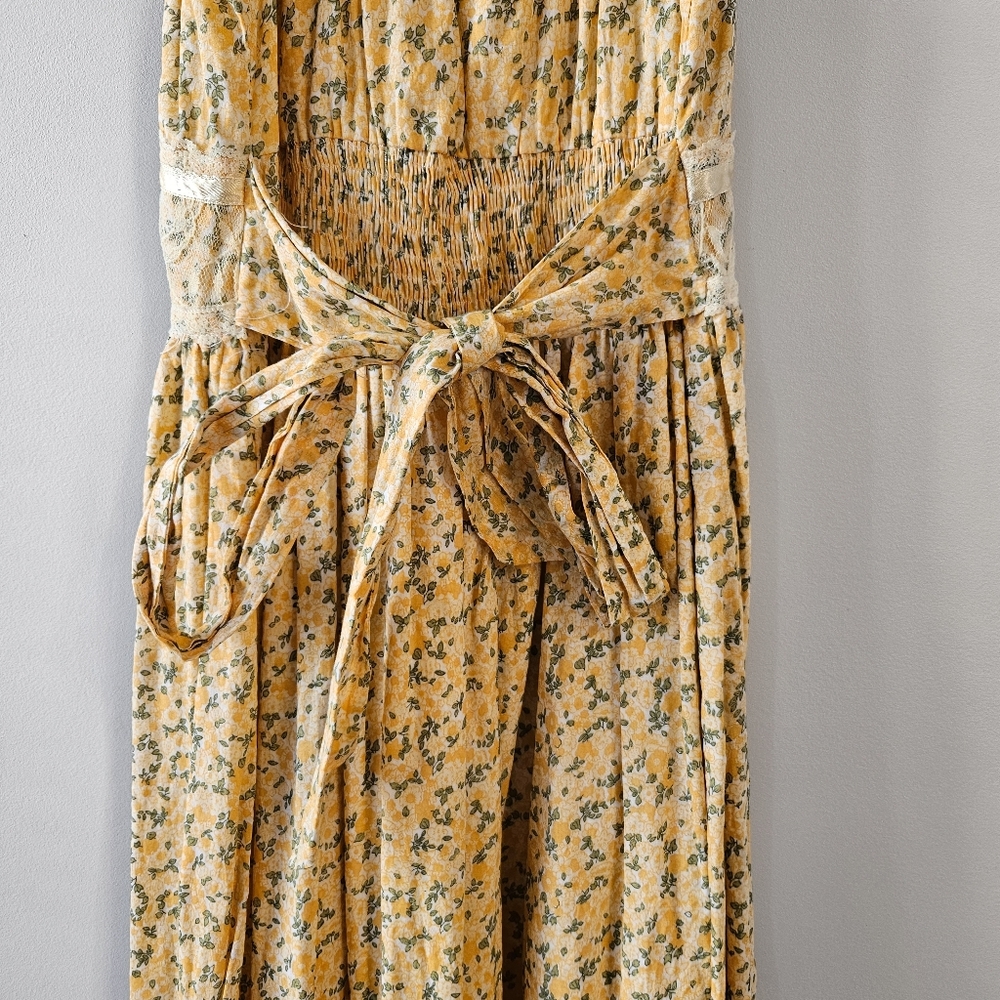 Nolita Yellow and White Lace Floral Midi Dress - Picture 5 of 7